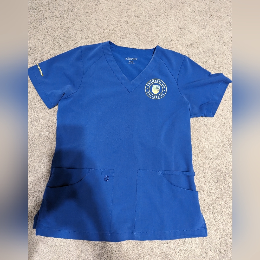 Chamberlain University unisex scrub top. Cobalt. Size small.
